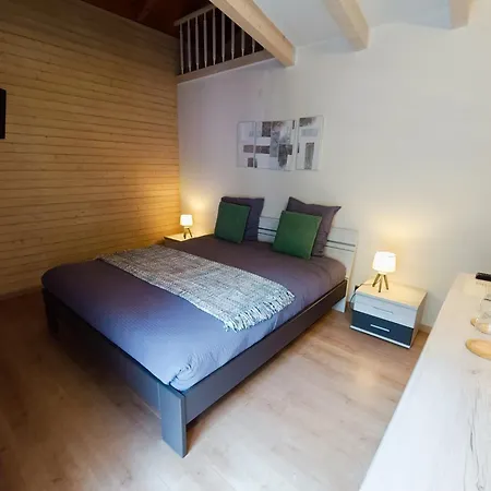 Le Bargeot A Baar B&B 넨다즈