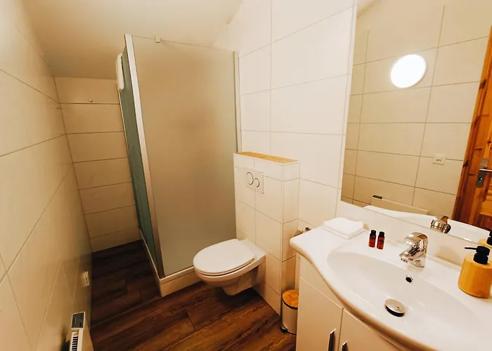 Le Bargeot A Baar Bed and Breakfast 3*