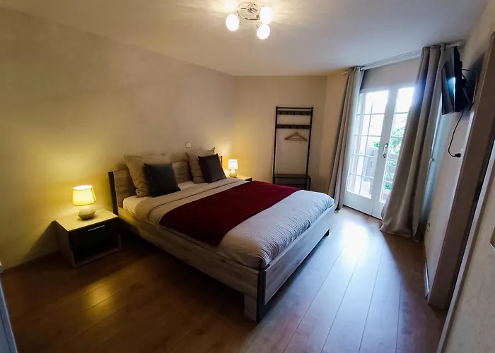 Bed and Breakfast Le Bargeot A Baar 3*