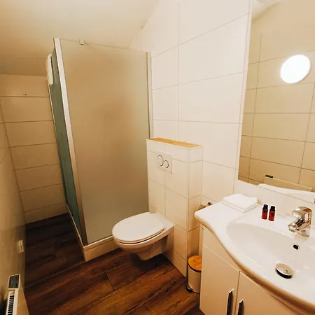 Le Bargeot A Baar Bed & Breakfast *
